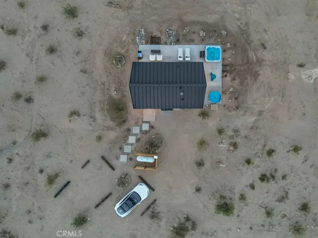 3232 Bluegrass Avenue, 29 Palms, California 92277