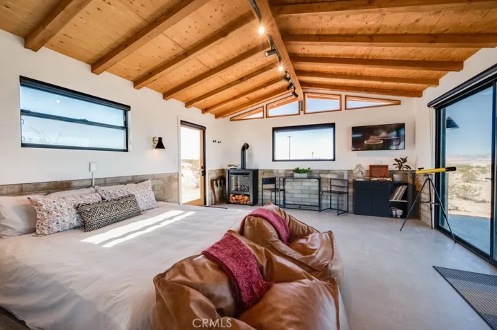 3232 Bluegrass Avenue, 29 Palms, California 92277
