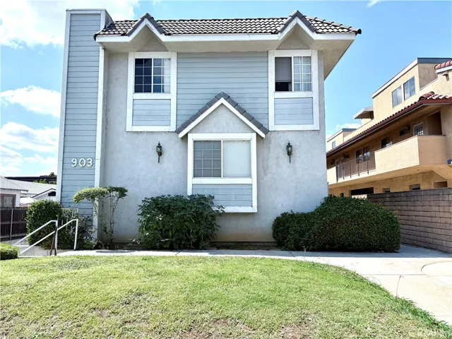 903 N Monterey Street C, Alhambra, California 91801, 2 Bedrooms Bedrooms, ,2 BathroomsBathrooms,Residential Lease,For Rent,Monterey,WS25215031