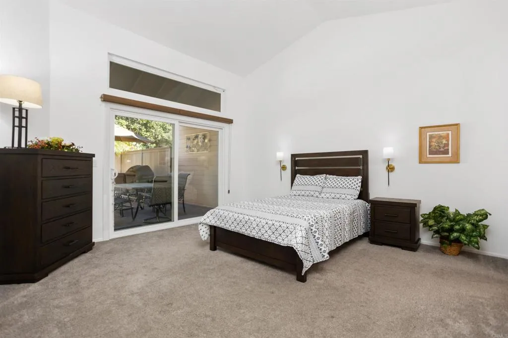 322 Mahogany Glen, Escondido, California 92026 home-pic-18