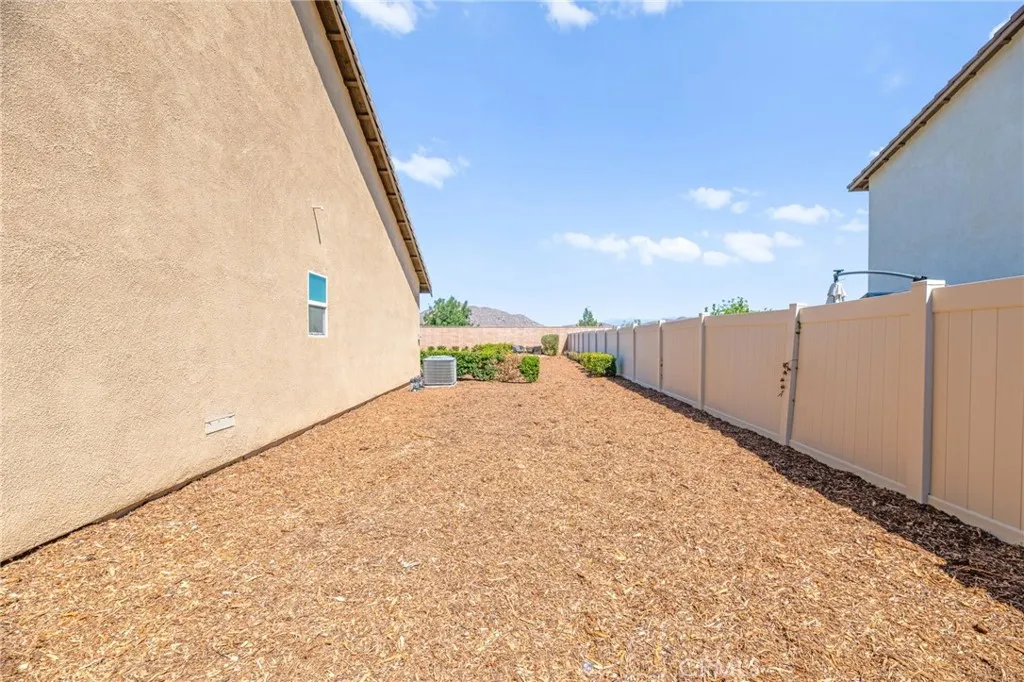 30804 Expedition Drive, Winchester, California 92596 home-pic-52