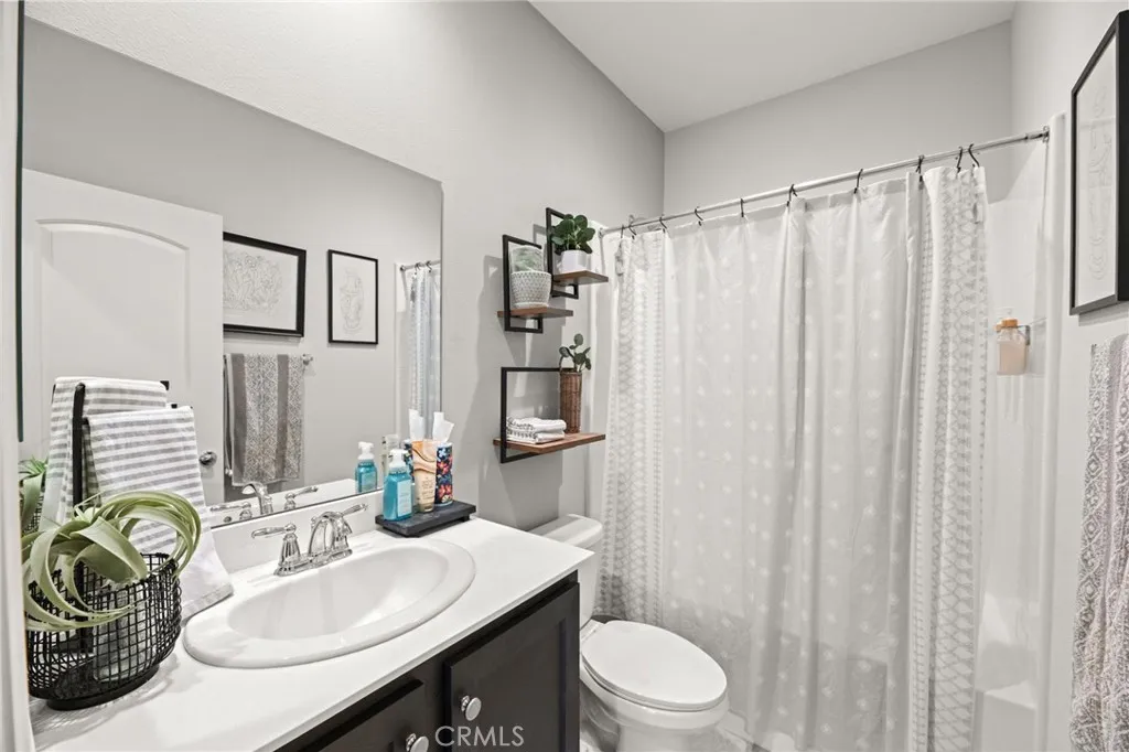 30804 Expedition Drive, Winchester, California 92596 home-pic-13