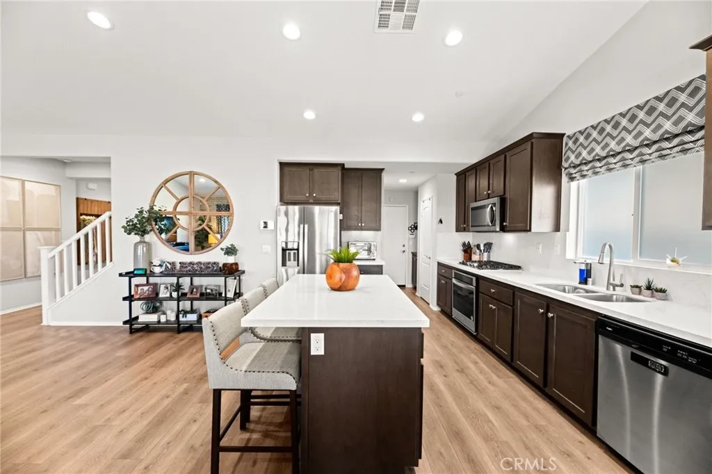 30804 Expedition Drive, Winchester, California 92596 home-pic-21