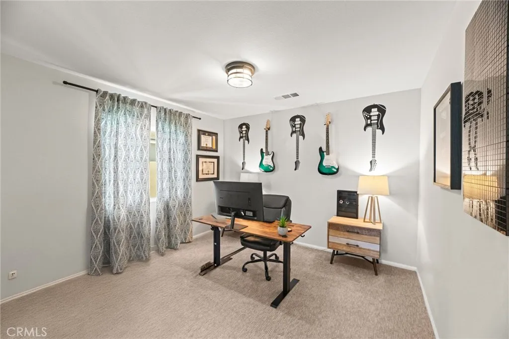 30804 Expedition Drive, Winchester, California 92596 home-pic-43