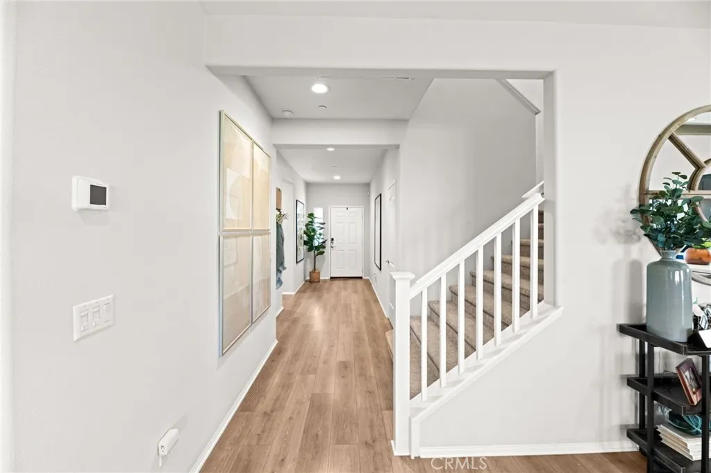 30804 Expedition Drive, Winchester, California 92596 home-pic-10
