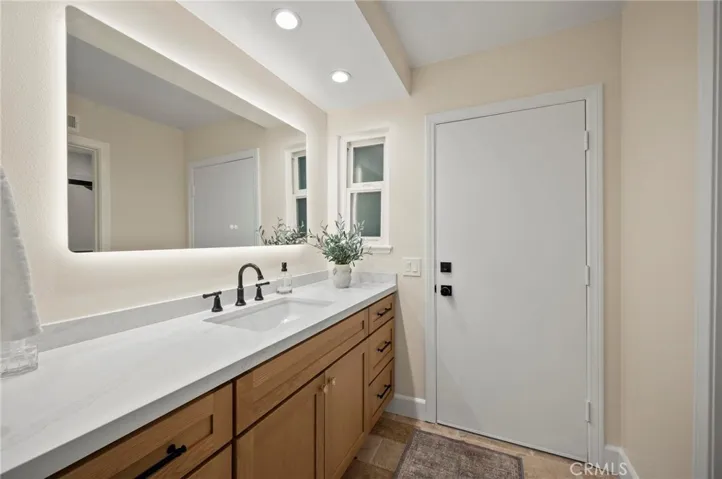 20516 Germain Street, Chatsworth, California 91311