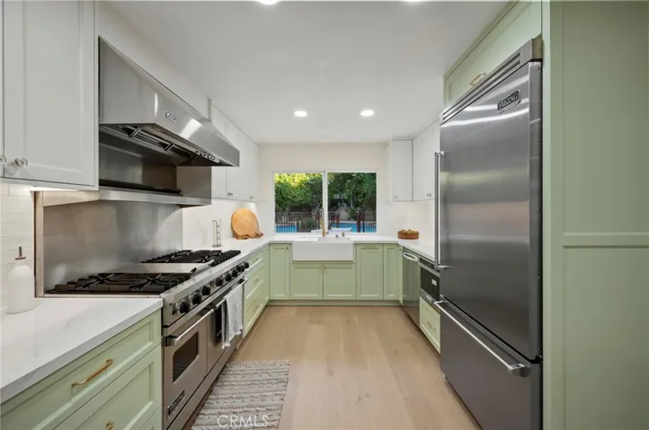 20516 Germain Street, Chatsworth, California 91311