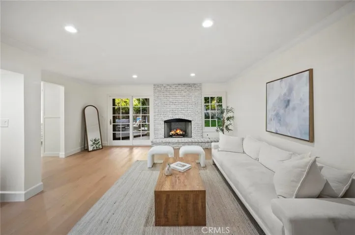 20516 Germain Street, Chatsworth, California 91311