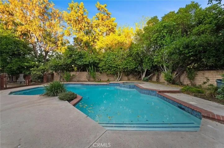 20516 Germain Street, Chatsworth, California 91311