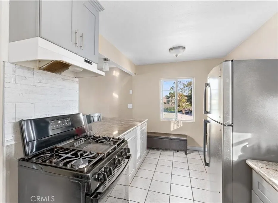 510 S Tamarind, Compton, California 90220 home-pic-3