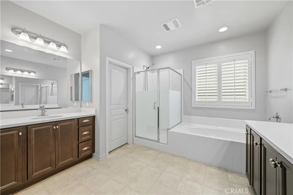 35159 Heritage Pointe Drive, Murrieta, California 92563 home-pic-22