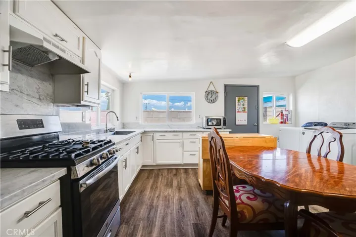 1521 Larchwood Avenue, Hacienda Heights, California 91745