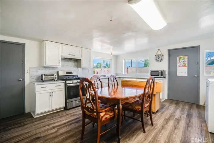 1521 Larchwood Avenue, Hacienda Heights, California 91745