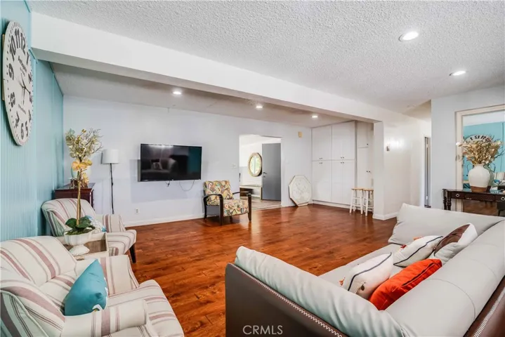 1521 Larchwood Avenue, Hacienda Heights, California 91745
