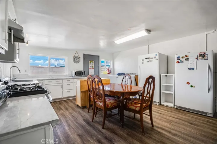 1521 Larchwood Avenue, Hacienda Heights, California 91745