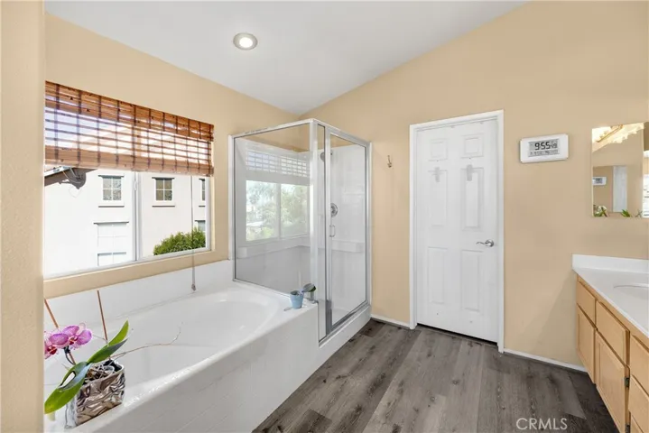14871 Sydney, Fontana, California 92336