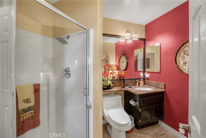 14871 Sydney, Fontana, California 92336