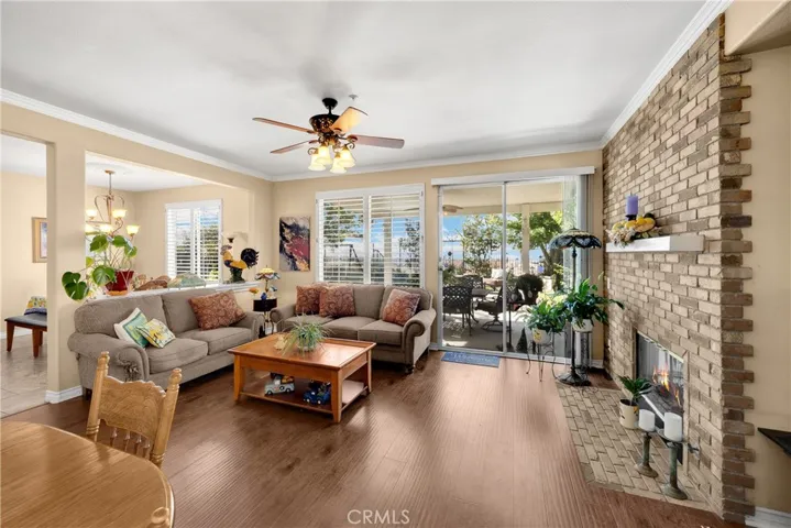 14871 Sydney, Fontana, California 92336