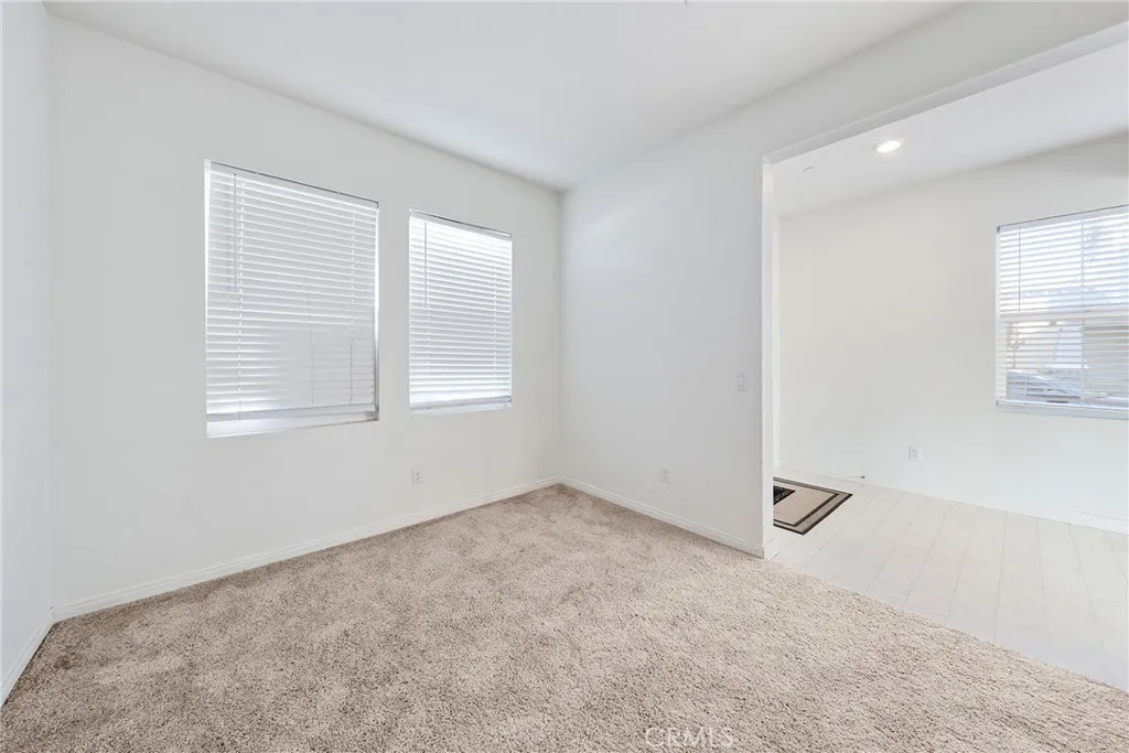 3938 Cambria Privado, Ontario, California 91762 home-pic-6