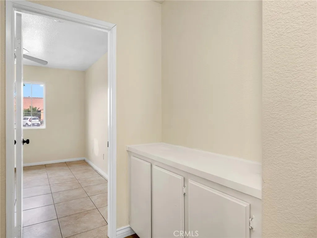 15416 Kearny Drive, Adelanto, California 92301 home-pic-22