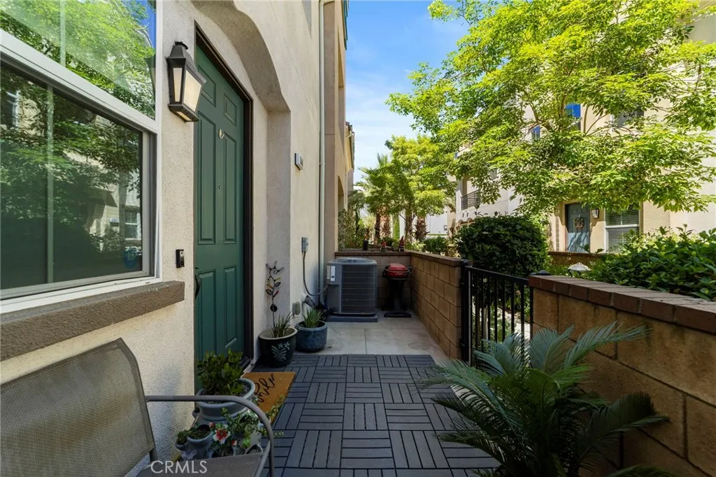 144 Royal Way, Upland, California 91786 home-pic-20