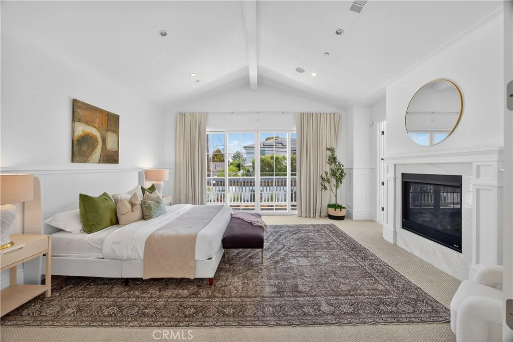 8056 Kentwood Avenue, Los Angeles, California 90045 home-pic-34