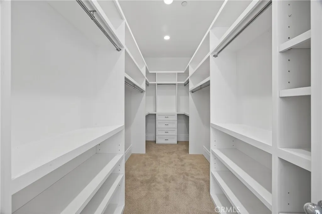 8056 Kentwood Avenue, Los Angeles, California 90045 home-pic-41