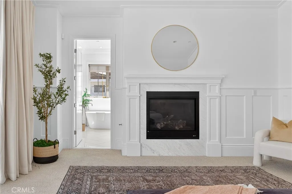8056 Kentwood Avenue, Los Angeles, California 90045 home-pic-36
