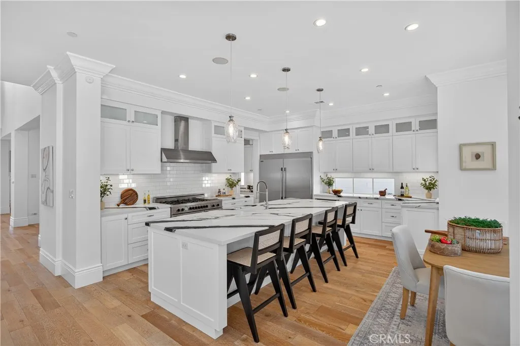 8056 Kentwood Avenue, Los Angeles, California 90045 home-pic-6