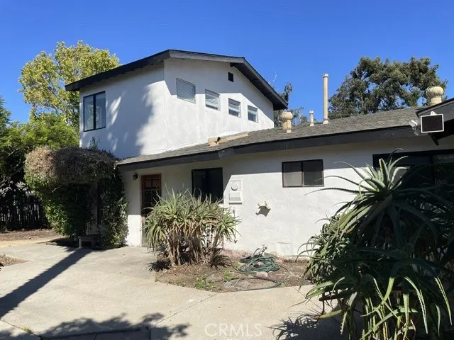 1945 Oceanaire Drive, San Luis Obispo, California 93405