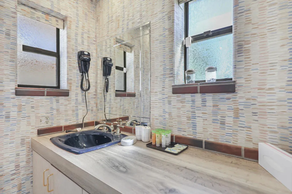 19120 Bubbling Wells Road, Desert Hot Springs, California 92241 home-pic-14