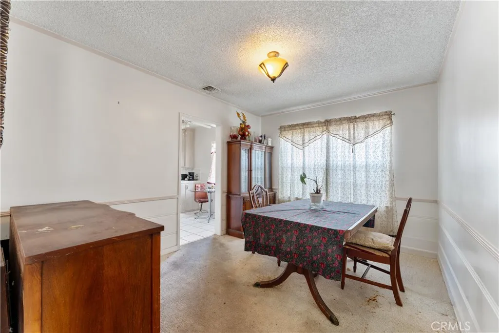 3880 Olmsted Avenue, Los Angeles, California 90008 home-pic-5
