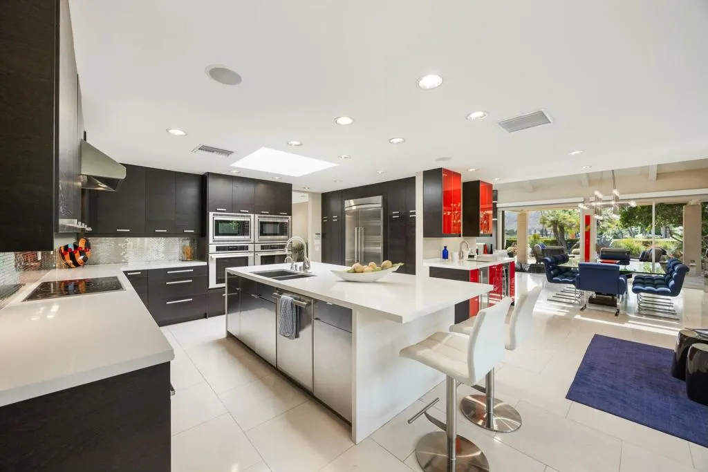 21 Mayfair Drive, Rancho Mirage, California 92270 home-pic-11