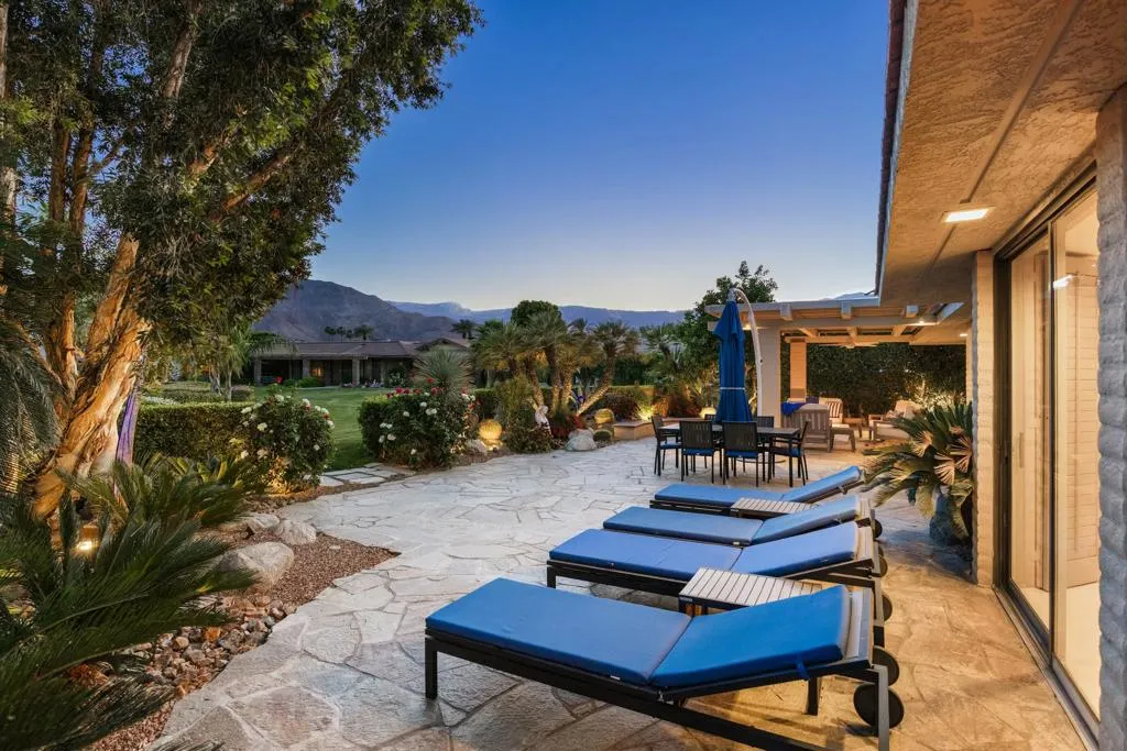 21 Mayfair Drive, Rancho Mirage, California 92270 home-pic-40