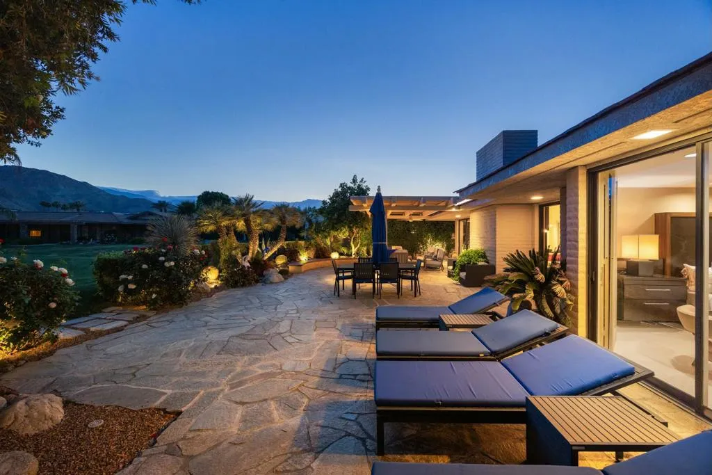 21 Mayfair Drive, Rancho Mirage, California 92270 home-pic-46