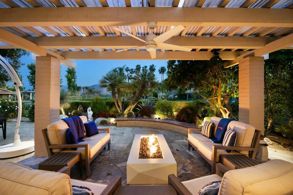 21 Mayfair Drive, Rancho Mirage, California 92270 home-pic-0