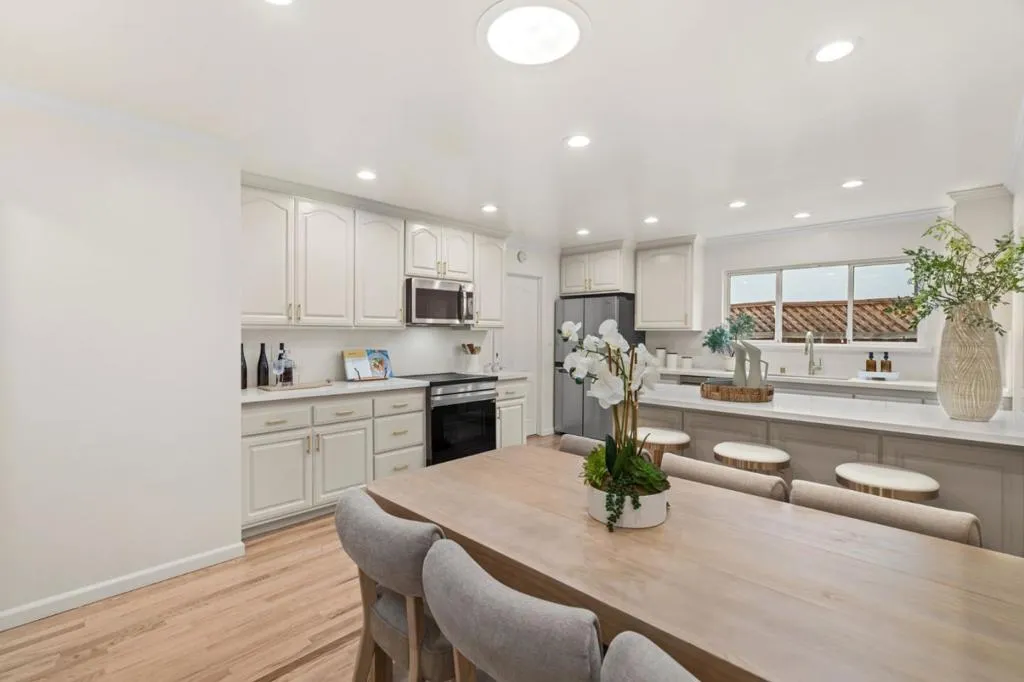 5177 Englewood Drive, San Jose, California 95129 home-pic-4