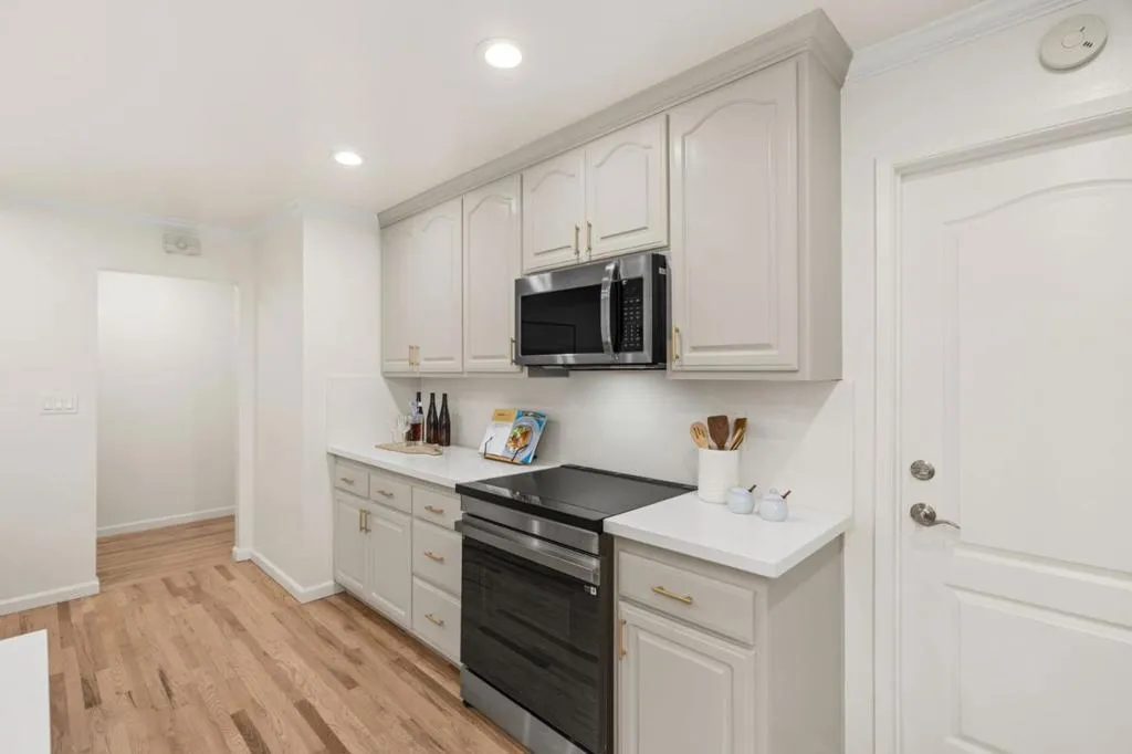 5177 Englewood Drive, San Jose, California 95129 home-pic-7