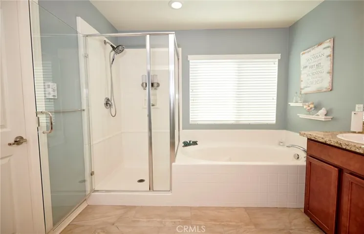 4049 Running Oak Lane, San Bernardino, California 92407