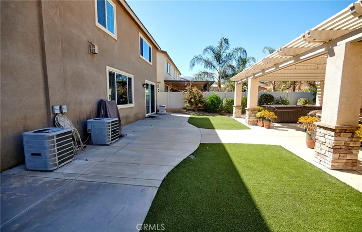 4049 Running Oak Lane, San Bernardino, California 92407