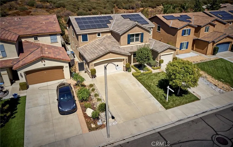 4049 Running Oak Lane, San Bernardino, California 92407