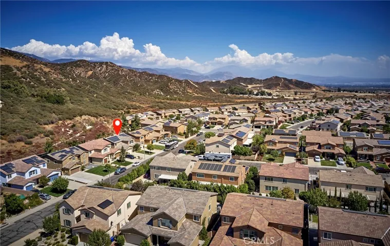 4049 Running Oak Lane, San Bernardino, California 92407