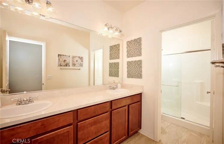 4049 Running Oak Lane, San Bernardino, California 92407