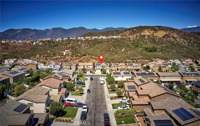 4049 Running Oak Lane, San Bernardino, California 92407