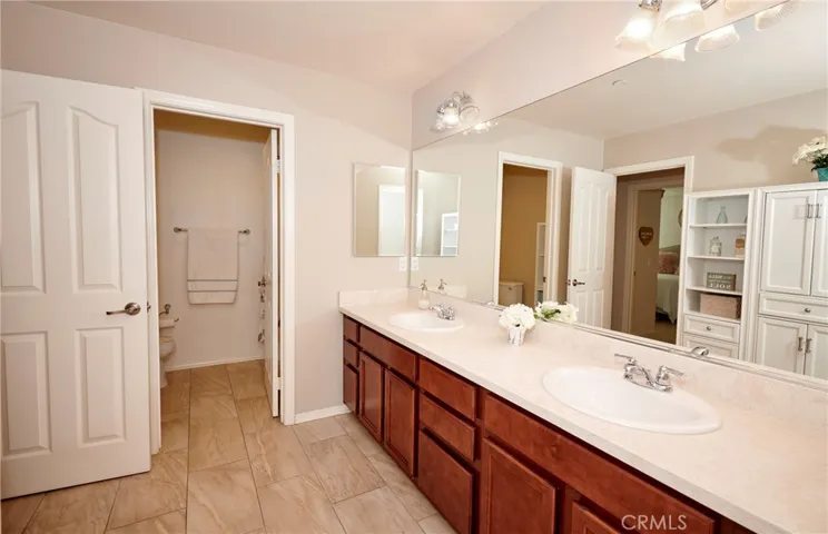 4049 Running Oak Lane, San Bernardino, California 92407