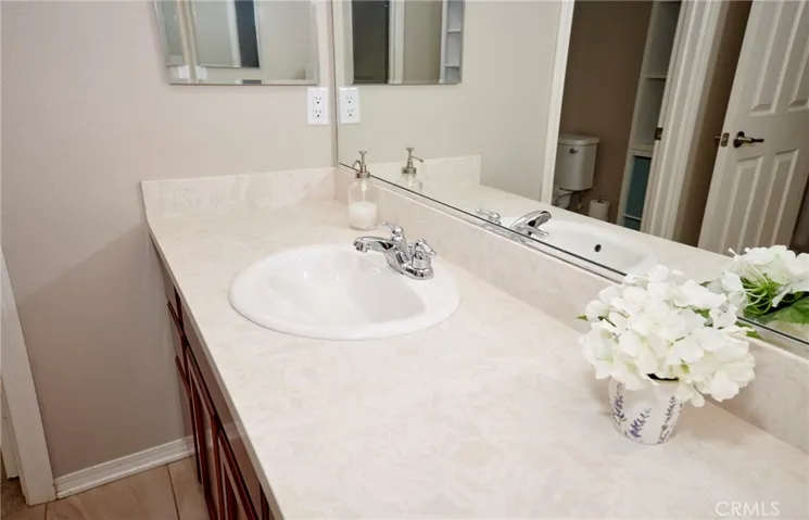4049 Running Oak Lane, San Bernardino, California 92407