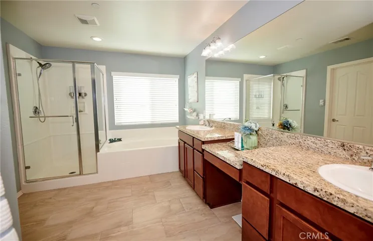4049 Running Oak Lane, San Bernardino, California 92407