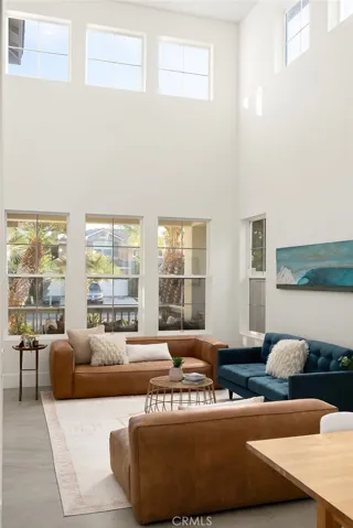 206 Gurrego, San Clemente, California 92672