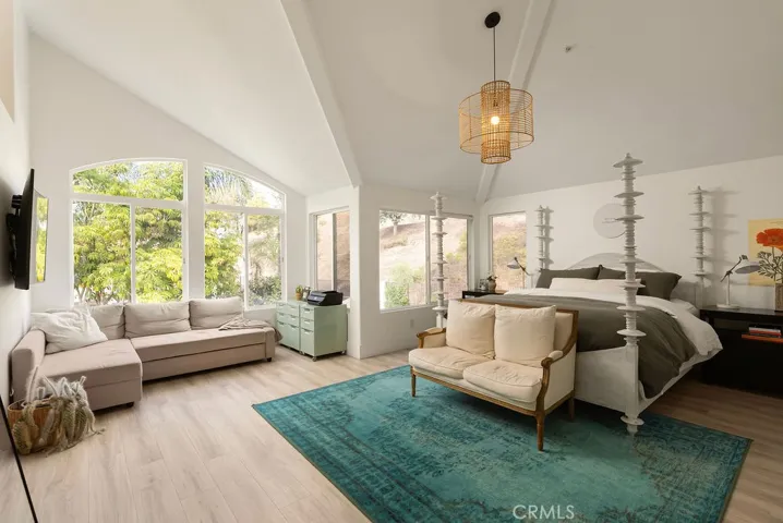 206 Gurrego, San Clemente, California 92672