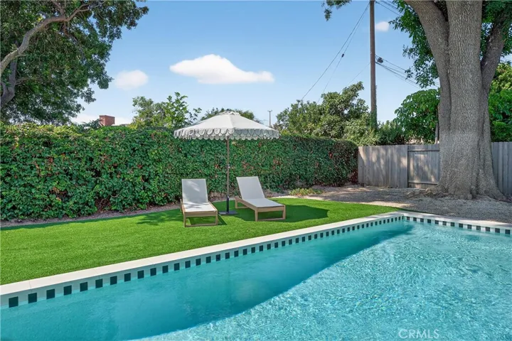 14291 Prospect Avenue, Tustin, California 92780